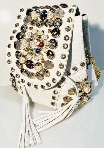Glamour Bag " Treasure " Tasche Rucksack Gold-Nieten Kunstperlen